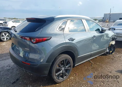 2022 Mazda Cx-30 Carbon Edition z USA, uszkodzony, nr VIN 3MVDMBCL8NM424102